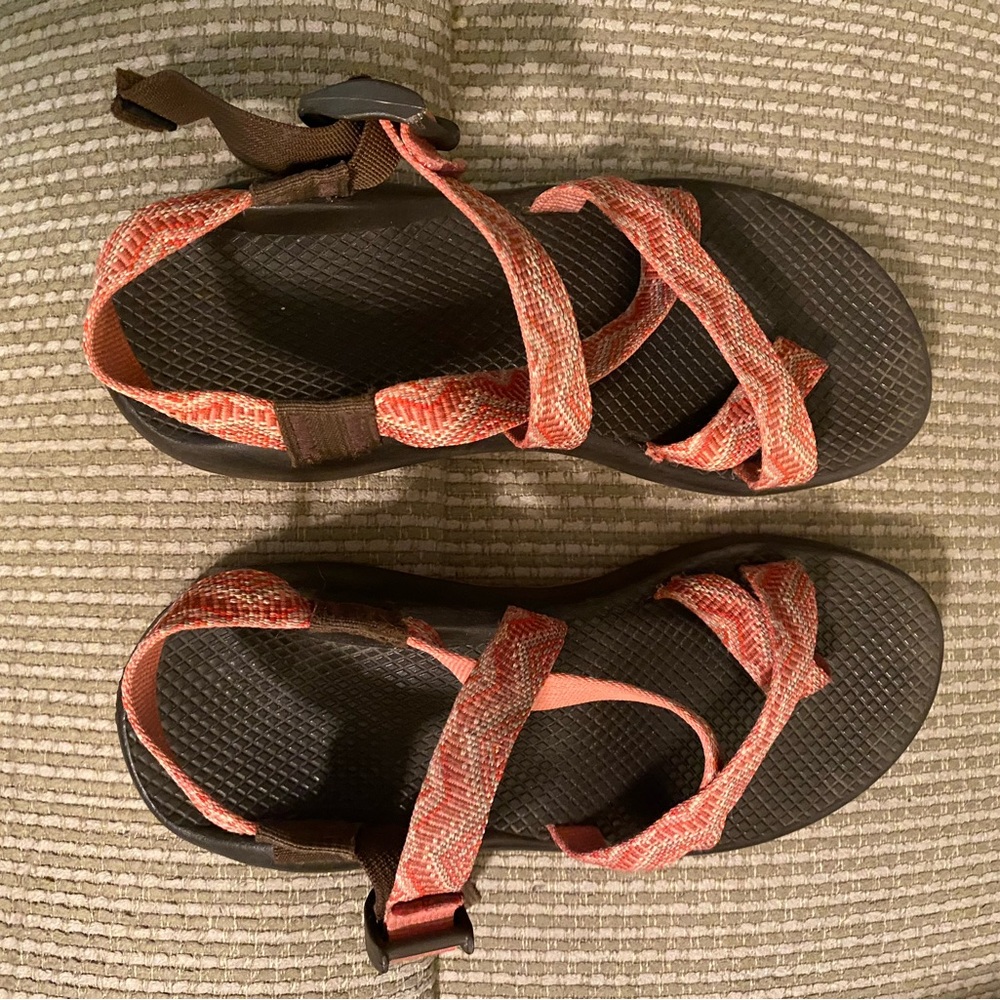 Women’s size 9 sandals